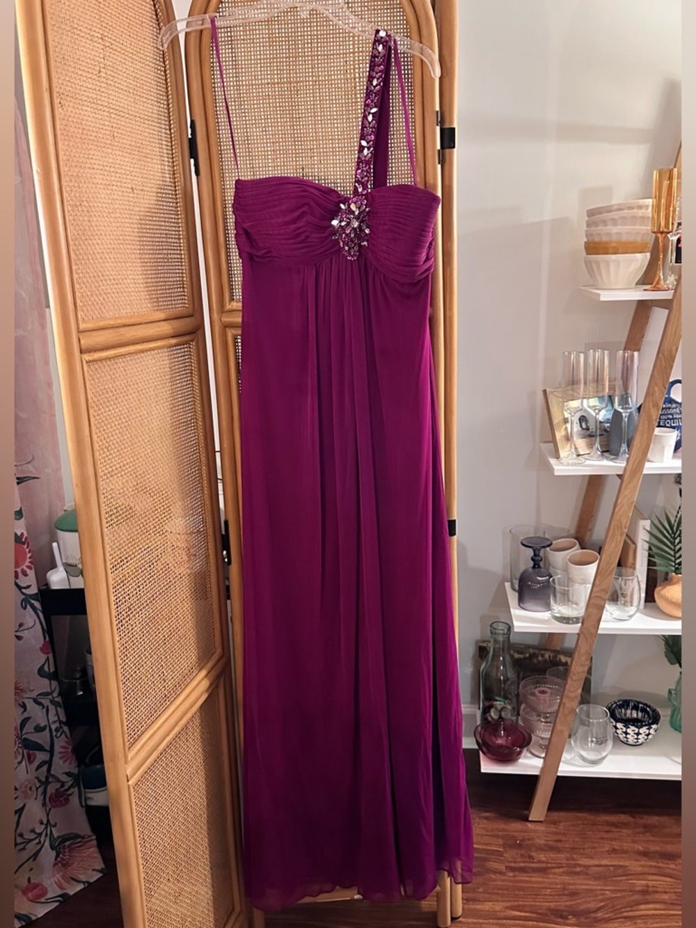 VTG Y2K Cache Magenta One-Shoulder Evening Gown with Jeweled Strap